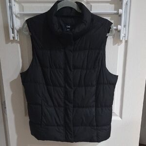 GAP Puffer Black Vest Large